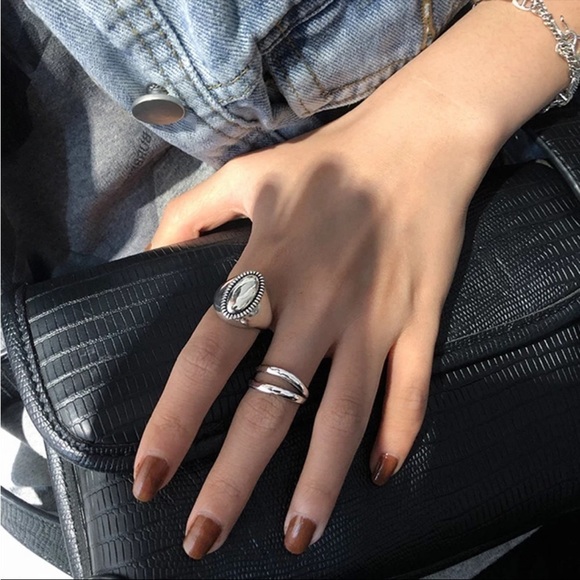 - NEW 925 STERLING SILVER RING - Picture 8 of 9
